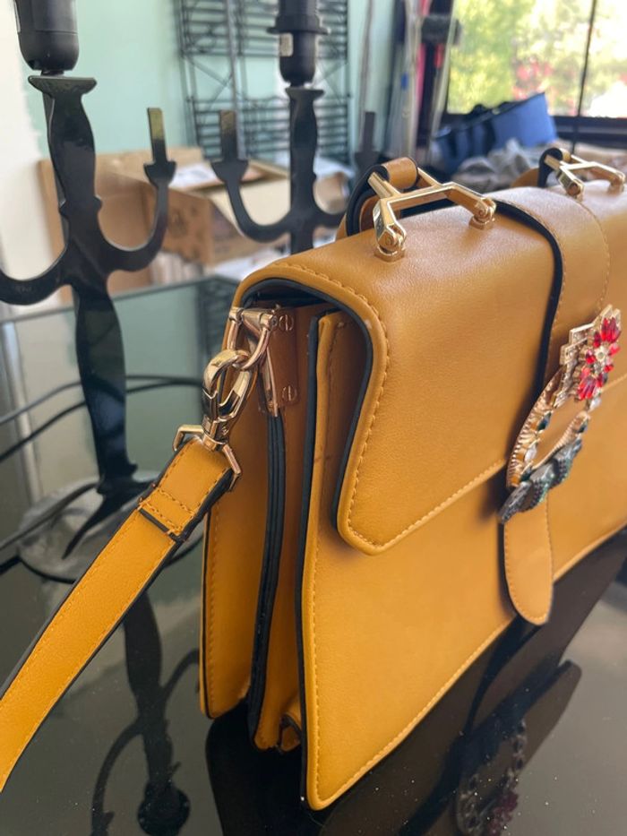 Joli sac à main, couleur moutarde - photo numéro 6
