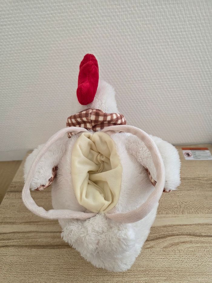 PELUCHE SAC POULE BLANCHE MARQUE FIZZY 30 CM - photo numéro 4