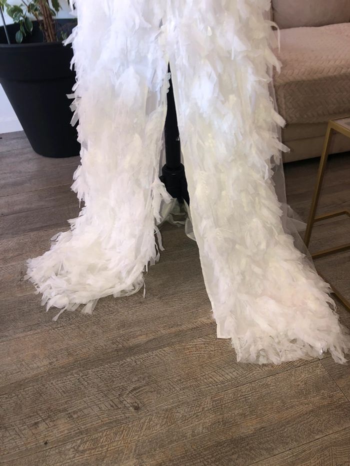 🌼Robe de mariée à plumes🌼 - photo numéro 2
