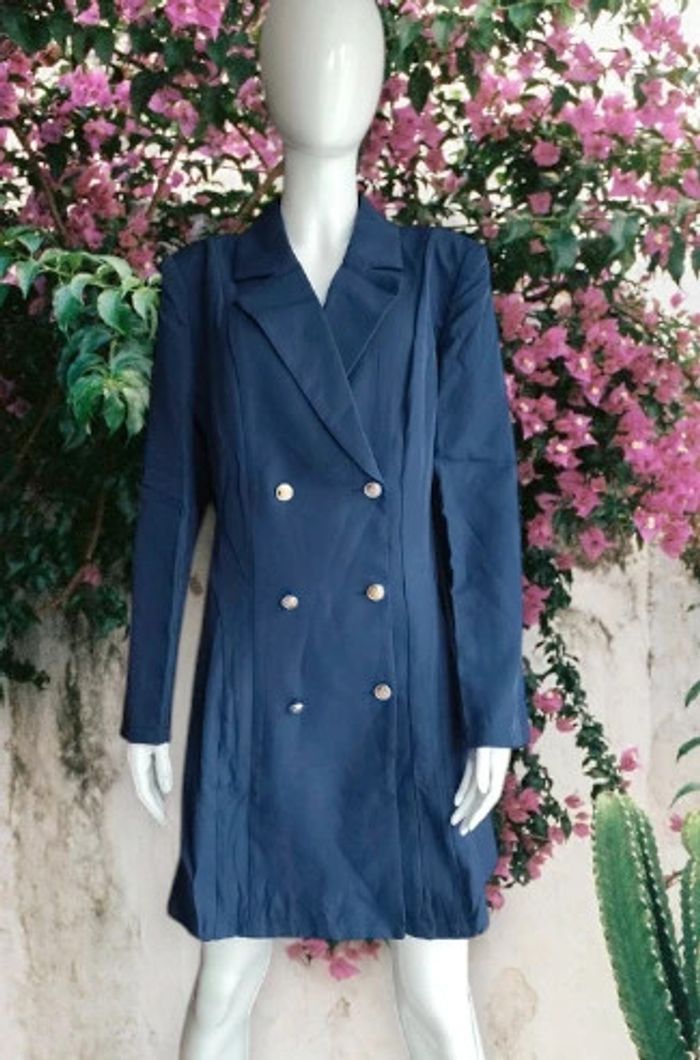 Robe blazer marine Shein 44