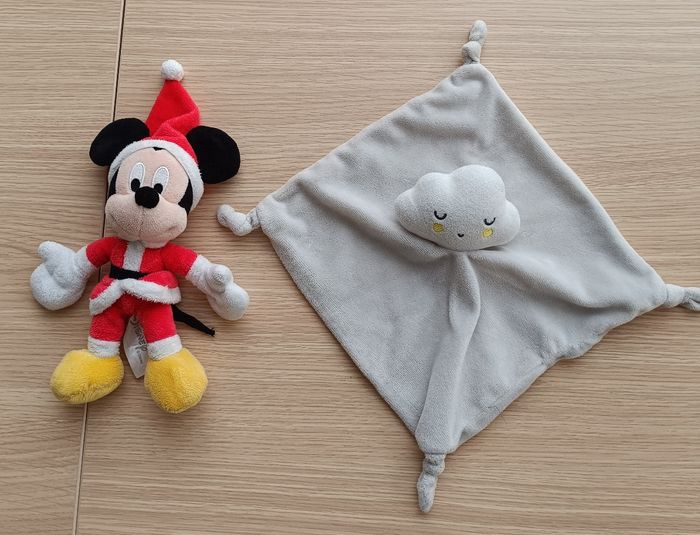 Lot doudous peluches ×2