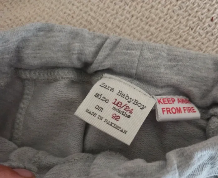 Jogging Zara 18 mois - photo numéro 2