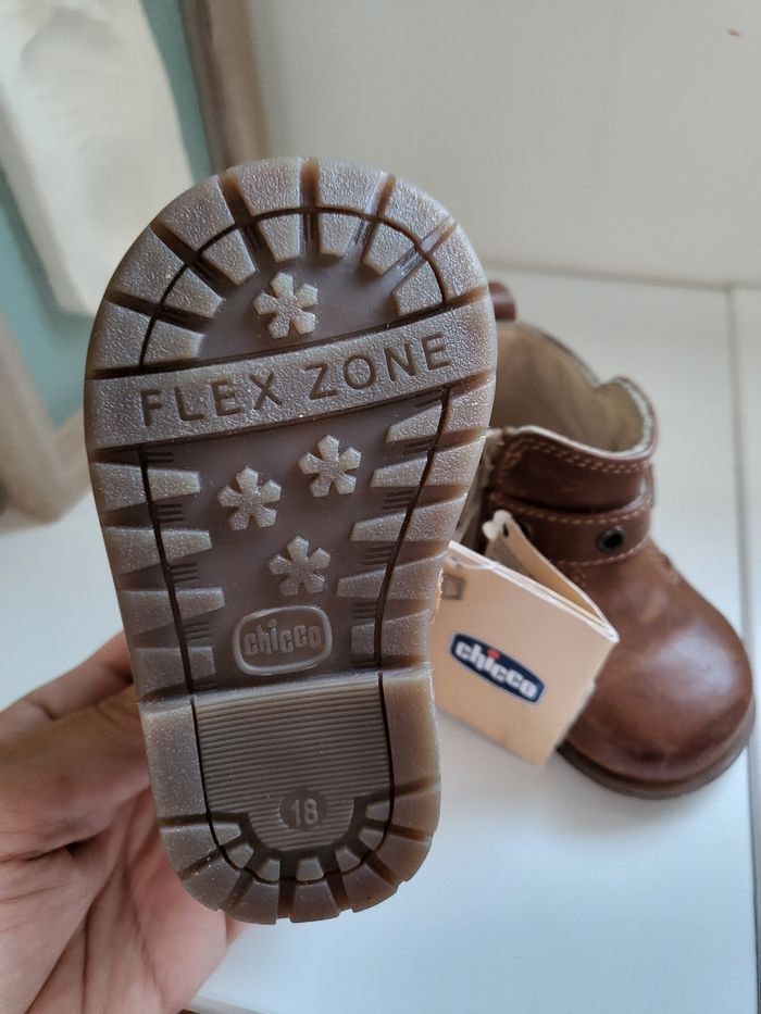 Bottines chicco neuves pointure 18 - photo numéro 4