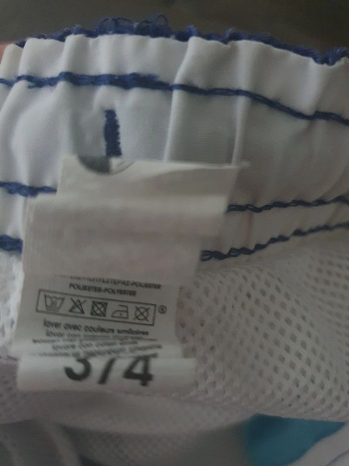 Lot de maillots garçon 3 / 4ans - photo numéro 3