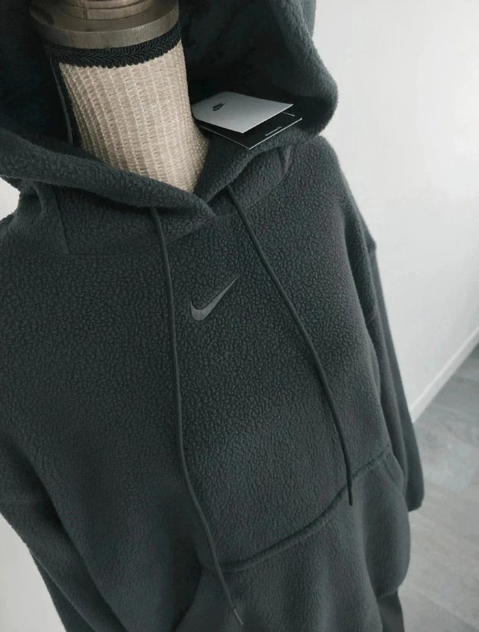 70 € Sweat à capuche en peluche de vêtements de sport féminin Crush / noir - photo numéro 2