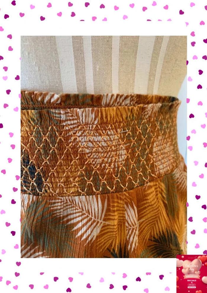 Très joli short Camaïeu avec large bande élastique dans la taille Camaïeu. Taille M - photo numéro 3
