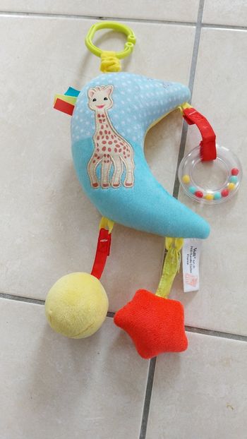 Boîte à musique Sophie la girafe neuve
