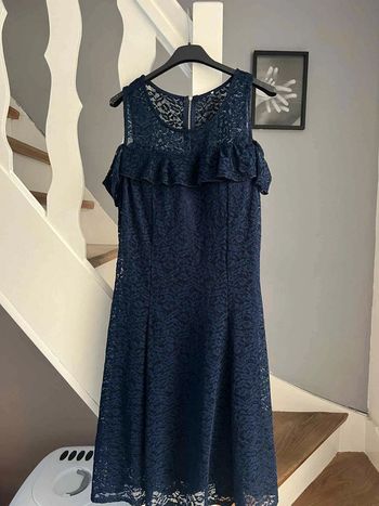 Robe chic à dentelles🌸