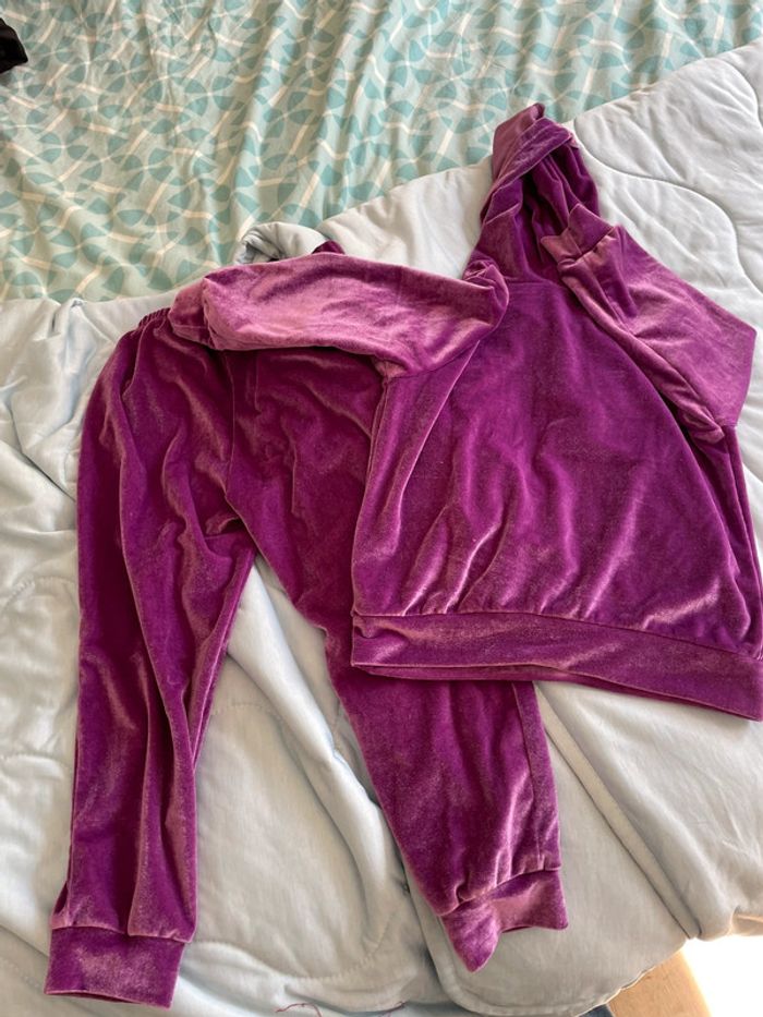 Jogging velours shein 4ans - photo numéro 3