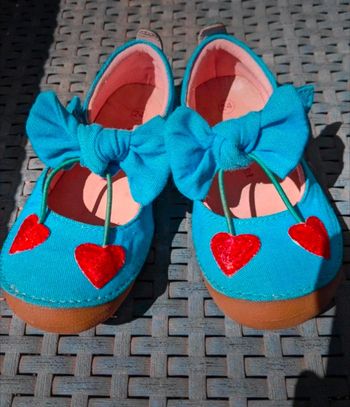 Sandale Vertbaudet barefoot/patte de chat taille 24