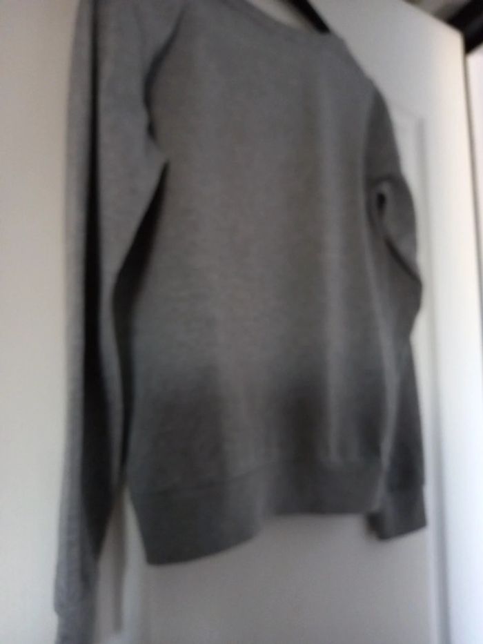 Sweat 14ans - photo numéro 5