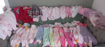 Lots de vêtements filles 1-3-6 mois