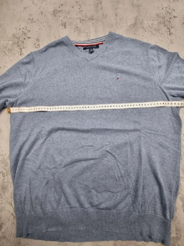 Pull col V Tommy Hilfiger bleu clair – Taille XL Homme - photo numéro 10