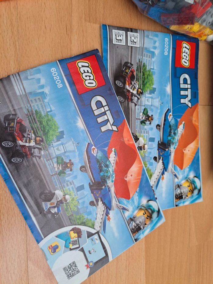 Lego 60208 l'arrestation en parachute avion moto police quad - photo numéro 4