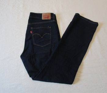 Jean femme Levi’s 314 coupe shaping straight high rise taille 38 W29 L30 Bleu brut dark (J279)