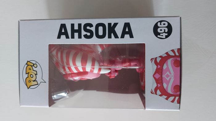 Funko Pop Ahsoka Star Wars Clone Wars édition spéciale neuve n° 496 - photo numéro 4