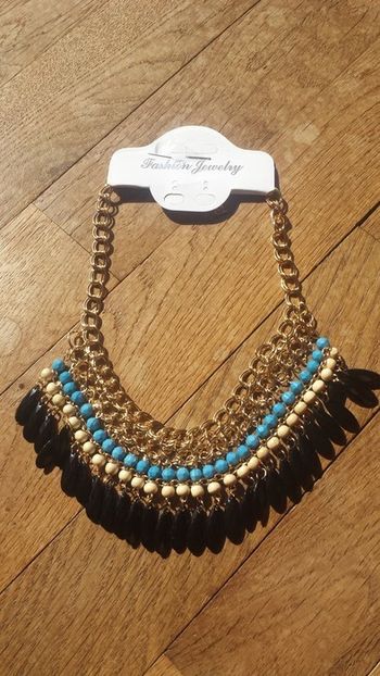 Collier Bohemien Bleu tendance.