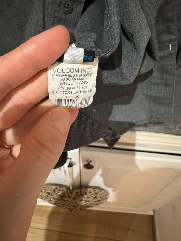 Chemise Volcom taille S - photo numéro 4