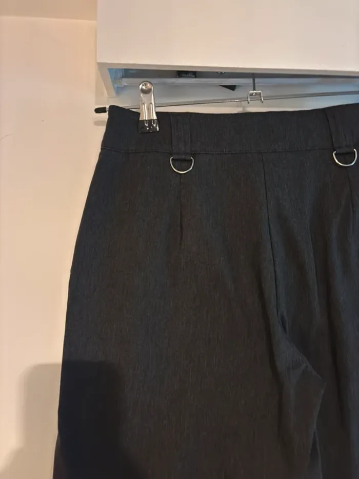 Jolie pantalon gris Camaïeu taille 34-XS très bon état - photo numéro 4