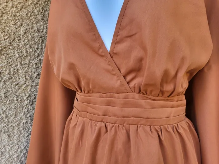 Robe élégante camel shein taille 52 - photo numéro 4