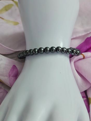 Bracelet élastique avec pierre hematite