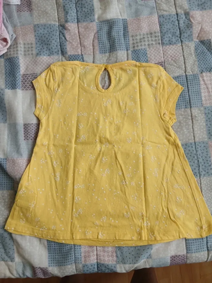 T-shirt jaune 5 ans - photo numéro 2