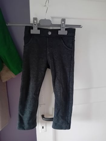 🌟 Pantalon en Molleton Taille 36 mois