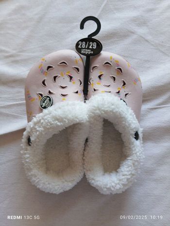 Chaussons  licorne fourrés Hipps pointure 28/29