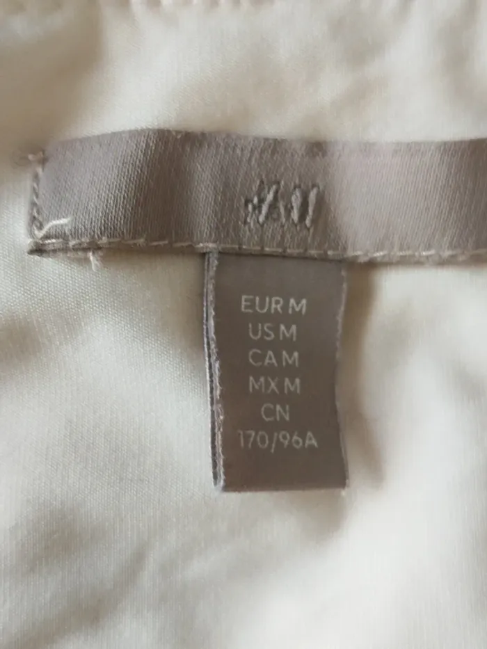 Sublime Top péplum crème H&M taille 38 - photo numéro 3