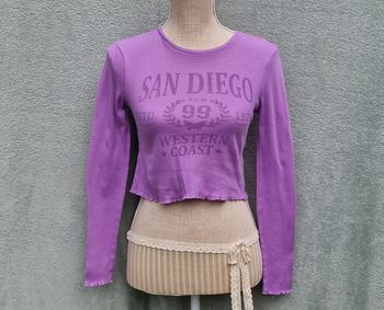 T-shirt court à manches longues violet Jennyfer taille XS, très bon état