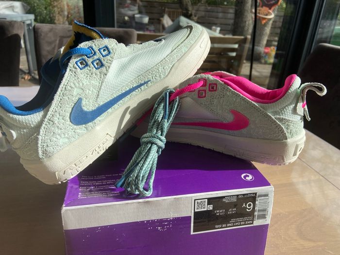Nike SB Day One SE (GS) - Pack Mismatched - 38.5 - photo numéro 2