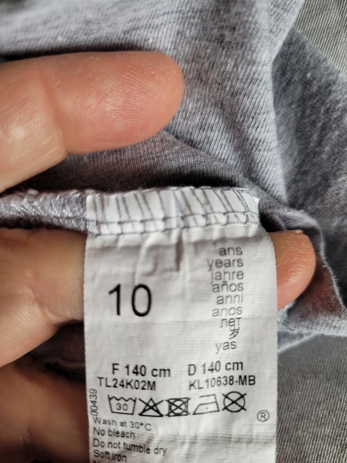 t-shirt kenzo 10ans  (7e) - photo numéro 7
