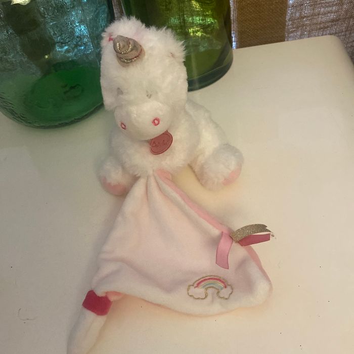 Doudou licorne
