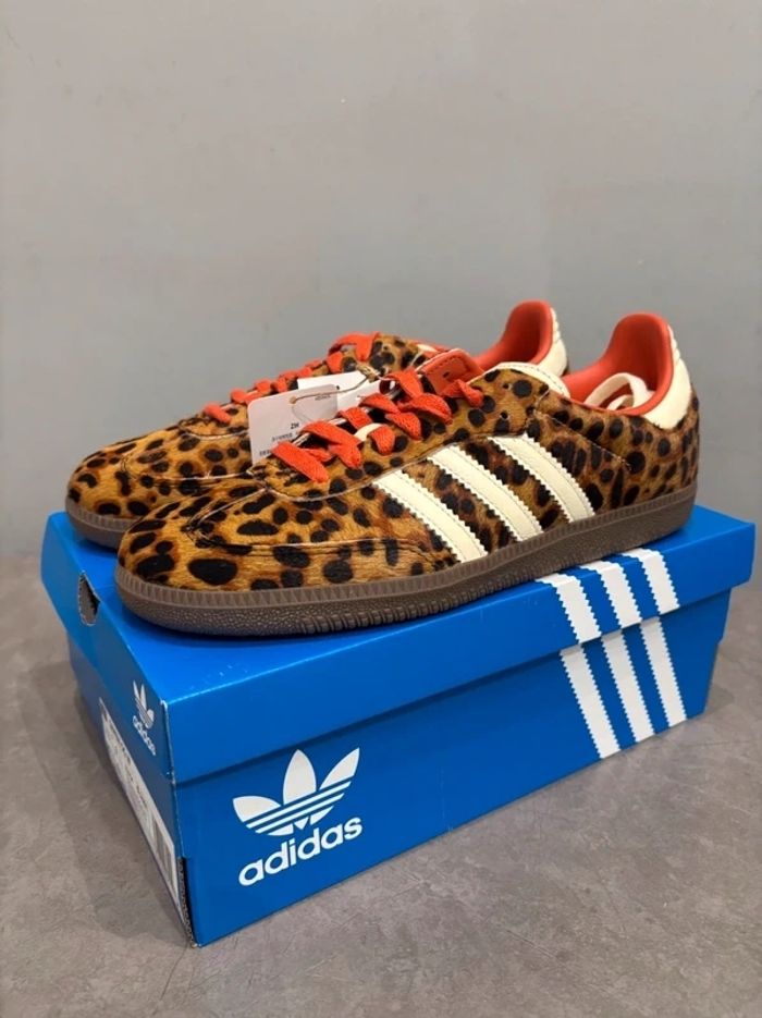 Adidas Samba Leopard taille 38.5 - photo numéro 3