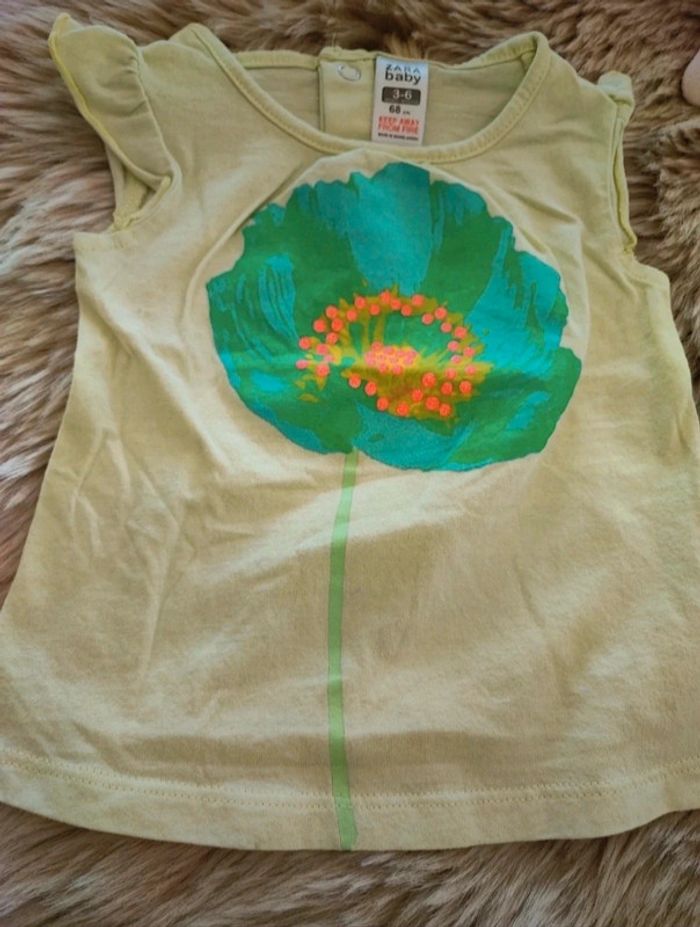 T-shirt vert fleurs zara 3/6 mois - photo numéro 2