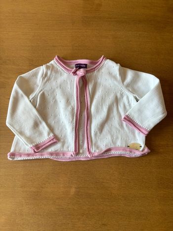 Gilet rose et blanc