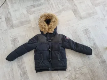 Manteau/Doudoune Taille 8 ans