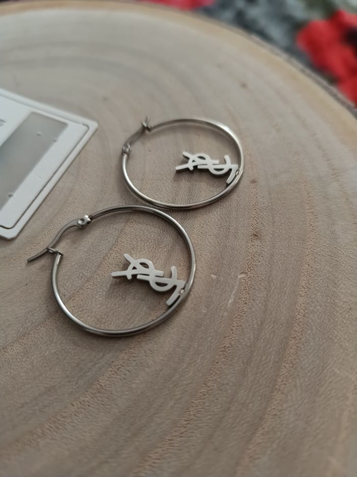 Boucle d'oreille - photo numéro 4