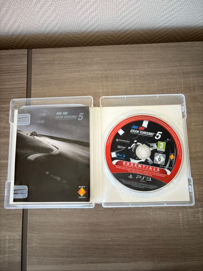 Gran Turismo 5 Ps3 - photo numéro 3