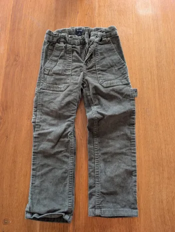 Pantalon velours kaki, 4 ans garçon