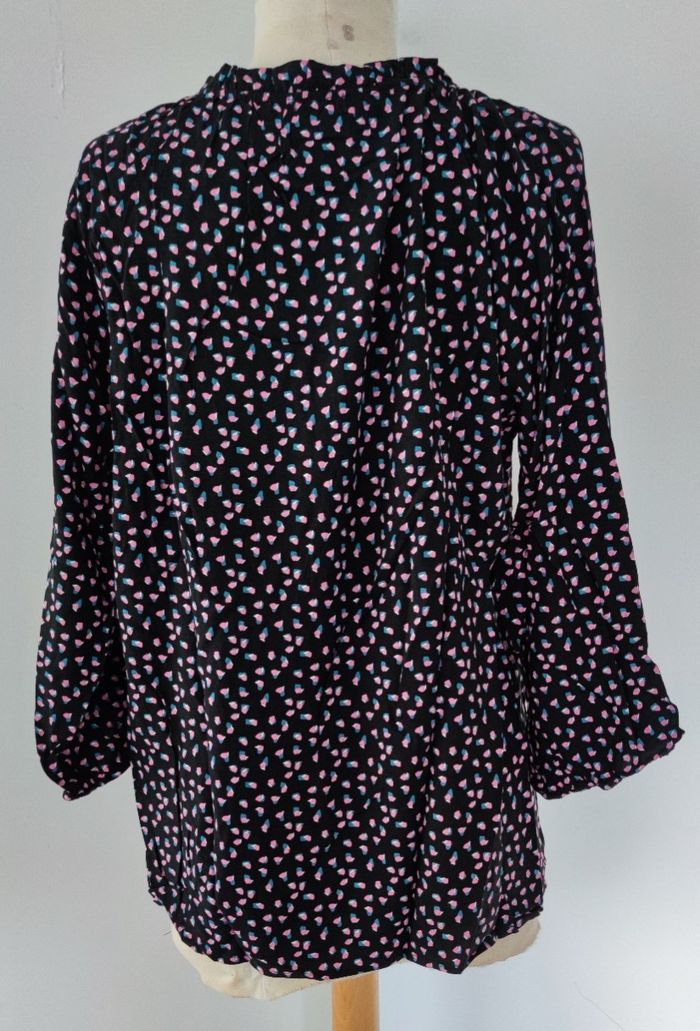 Blouse femme Gémo taille L – Noir motifs roses – Très bon état – Chic décontracté - photo numéro 2