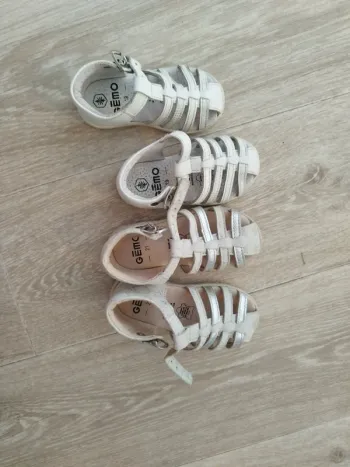 2 paires de chaussures été