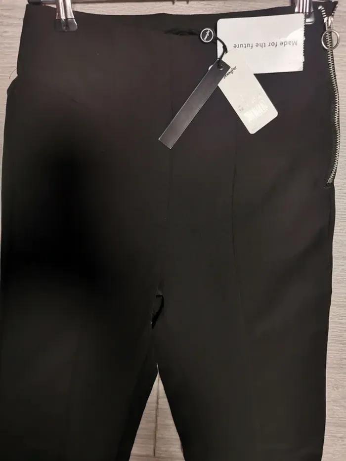 Legging XS neuf Jennyfer - photo numéro 2