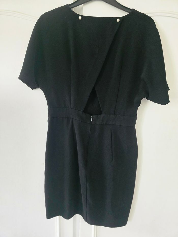 Robe courte - photo numéro 2