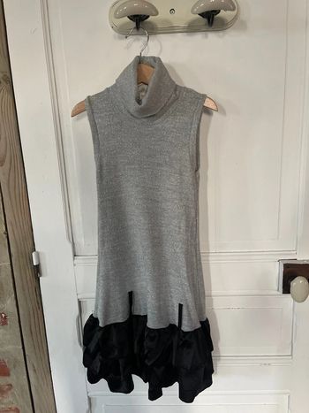 Robe à froufrou noir