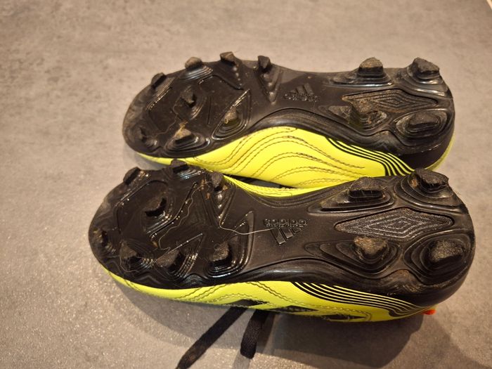 Chaussures foot rugby - photo numéro 8