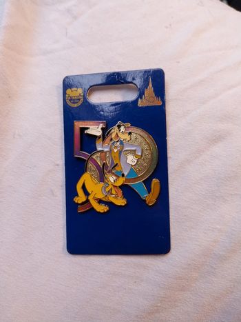 Pins Disney 50 ans walt disney world dingo