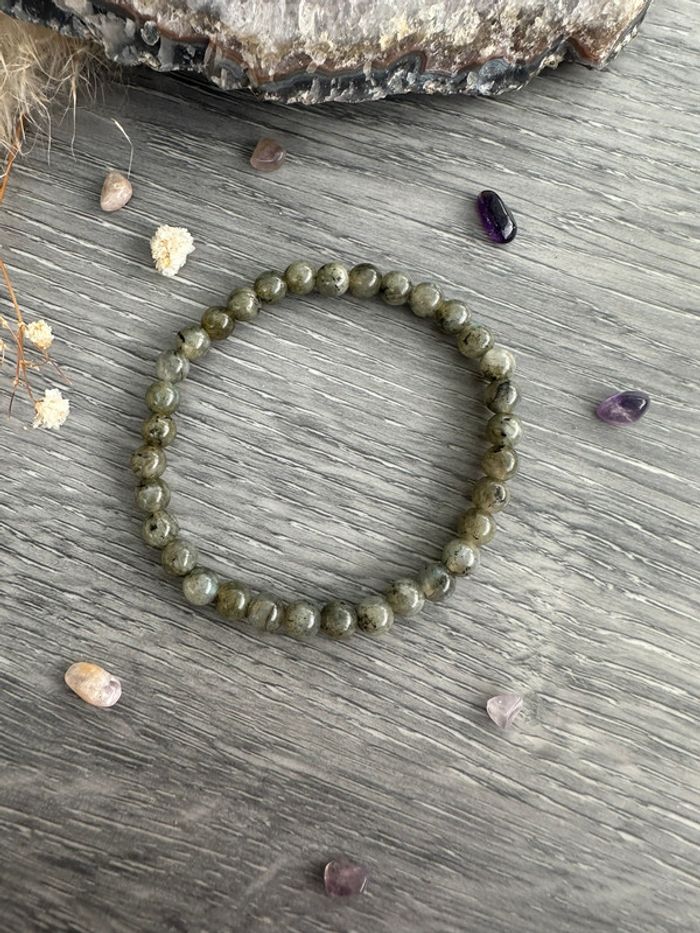 Bracelet perles en labradorite de Madagascar - Pierre naturelle