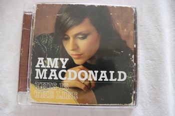 AMY MACDONALD, This is the life