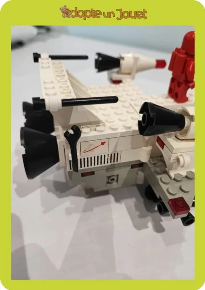 Lego - Classic Space - 6929 - Starfleet Voyager - photo numéro 8